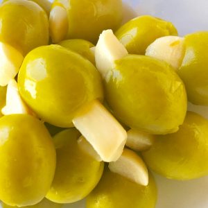 гурманские оливки заполненные чесноком