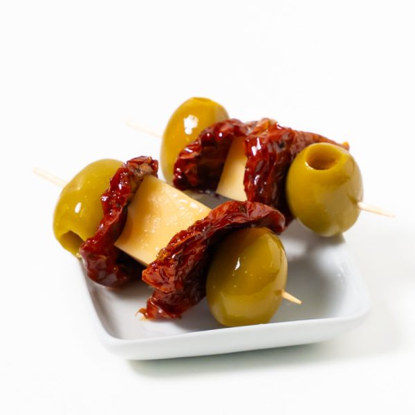 Brocheta Tomate seco y Queso